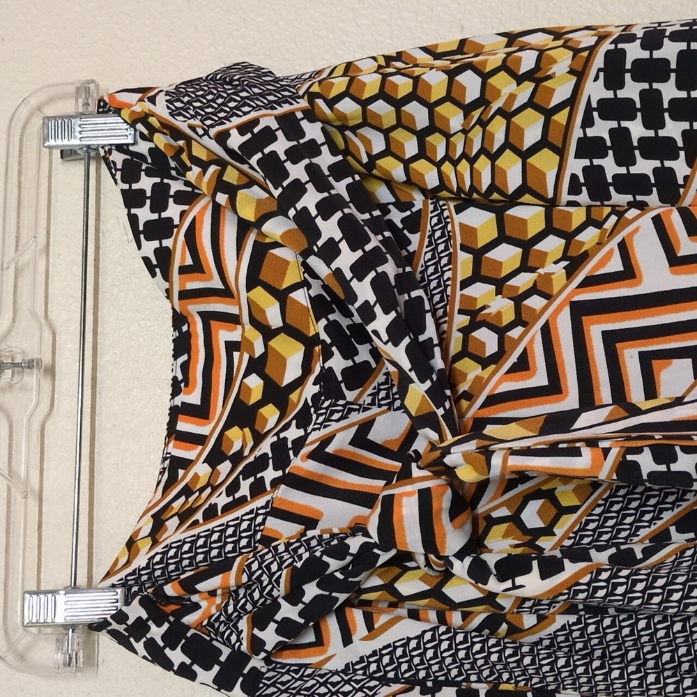 Gracia Gorgeous Black, Gold, and Cream Patterned Maxi Skort Size Small - Picture 2 of 10